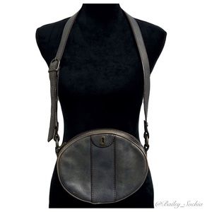 Vintage FOSSIL Reissue Round Bag